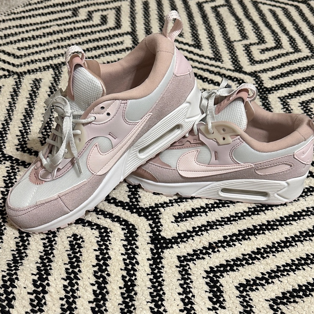 Nike Women's Soft Pink and White Sneakers